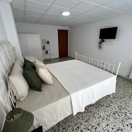 Rum i privatbostad Urban Coliving *